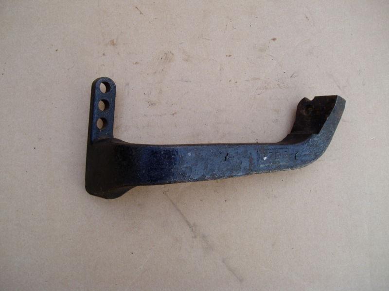 Harley davidson big twin sportster foot peg bracket