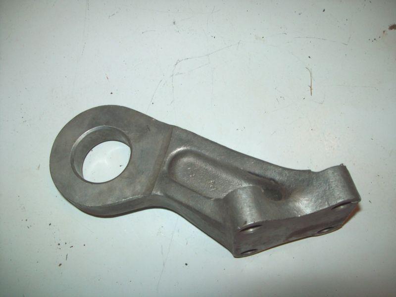 Engine mount  534470