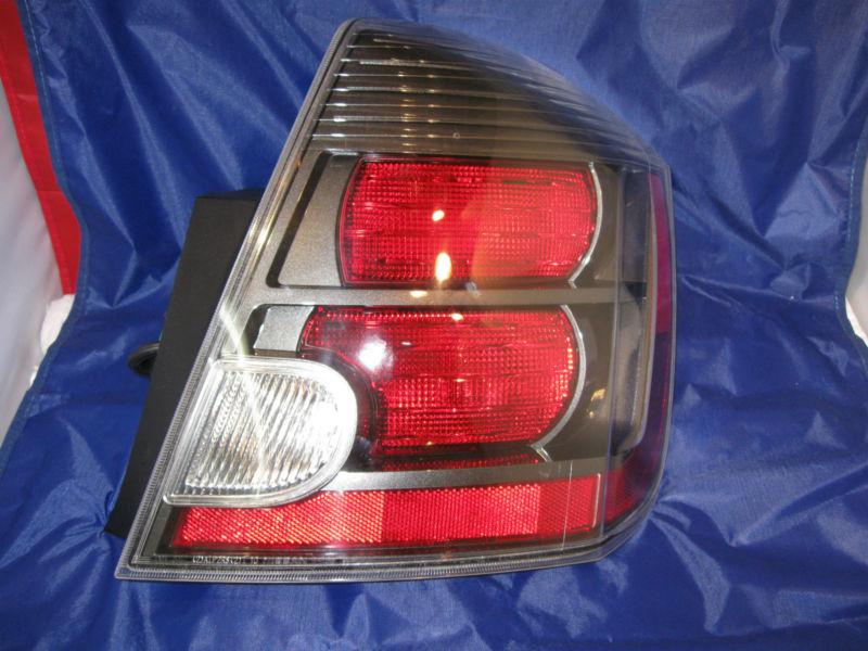 Find RH Tail Lamp for 2010-2012 Nissan Sentra SR/SE-R in Crystal Lake ...