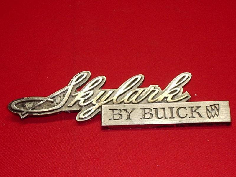 Vintage skylark by buick original metalcar emblem