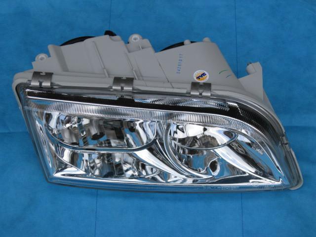 S40 v40 headlight lamp head light assembly r chrome fits 00 01 02 03 04 volvo 