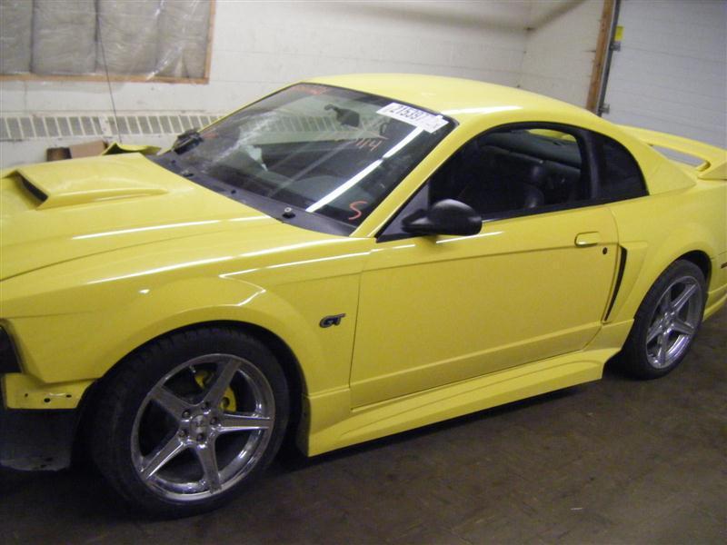 01 ford mustang gt fender emblem used 4.6 liter 1 