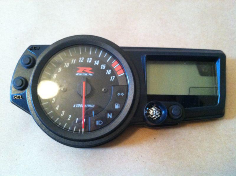 04 05 2004 2005 suzuki gsxr600 gsx-r 600 750 speedo tach gauge cluster new