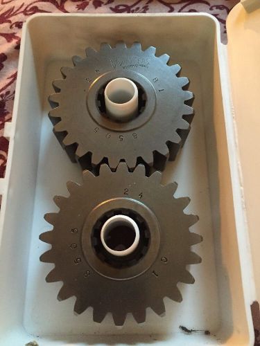 New winters quick change rear end gear,set #5,             10 spline. 24-25