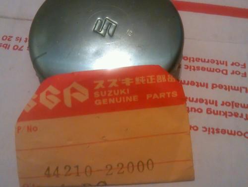 Suzuki vintage tc90 ts90 nos gas cap