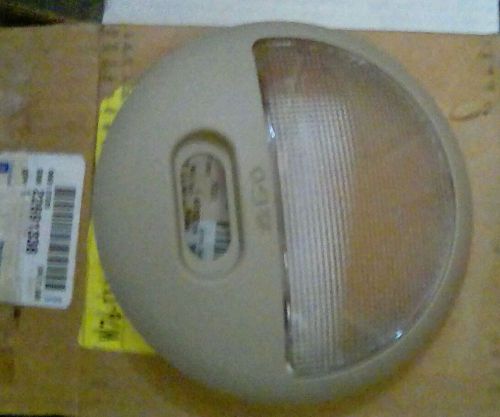 Pontiac gm oem 05-10 g6 interior-roof-lamp bezel 22691338