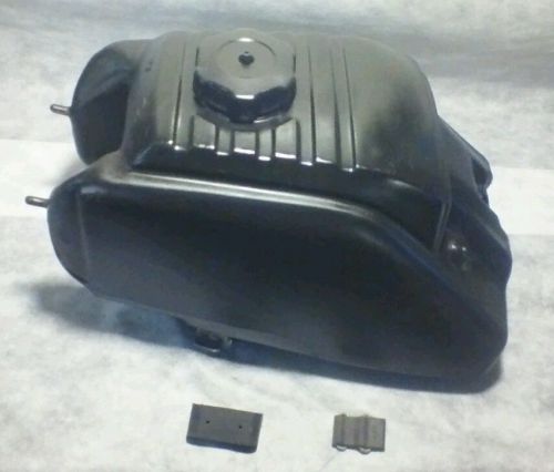 1989 yamaha yfm 200 moto 4 fuel tank, cap, petcock, gas reservoir yfm200 89 88 ?