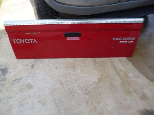 95 96 97 98 99 00 01 02 03 04 tacoma tailgate tail gate used original