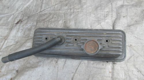 Used omc cobra v6 4.3l 912972 port valve cover with cap