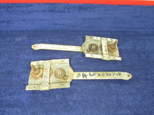 1952-54 ford  quarter window regulators   pair  nos  516