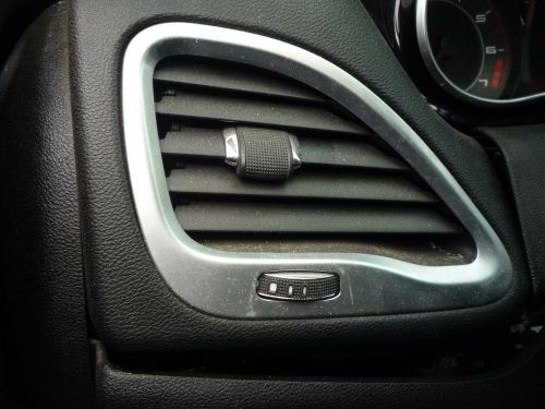 2013-2014 dodge dart driver side (left) dash a/c air vent outlet oem