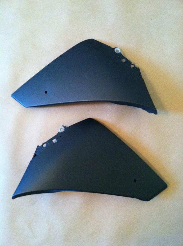 2009 2010 2011 09 10 11 yamaha yzf r1 lower plastic fairing red