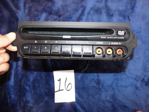 01-07 chrysler town &amp; country grand caravan dvd player 6 disc in dash nice oem