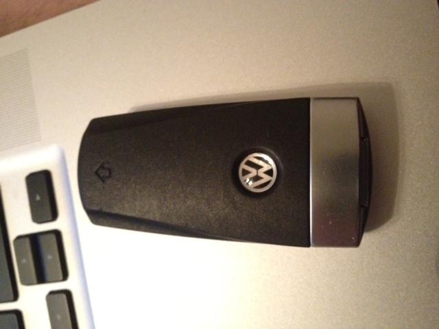 Oem volkswagen remote keyless entry key fob 