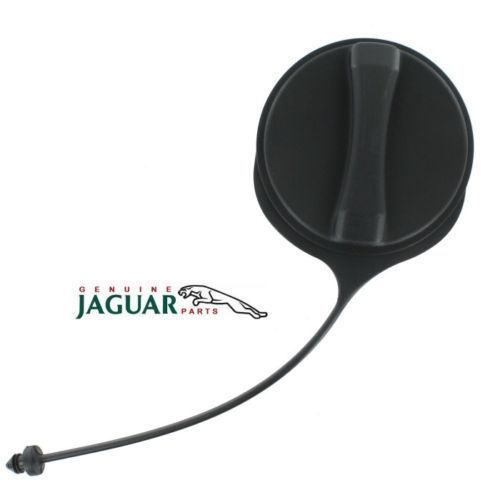 Jaguar oem s-type 4.2l-v8 fuel system cap -fuel filler hose xr854779