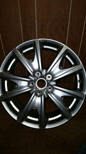 Infiniti oem rim 18 x 7.5