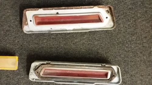 1974 caprice/impala rear quarter light assembly