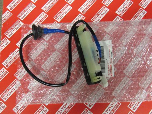 04-09 oem new lexus rx330 rx350 rx400h back door open switch 2004 2005 2006 2007