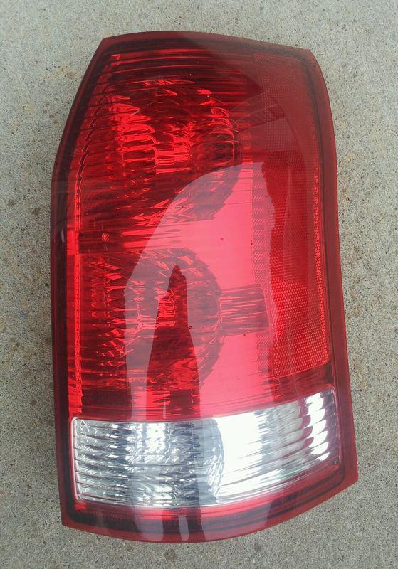 2002 03 04 05 06 07 saturn vue passenger right tail light 