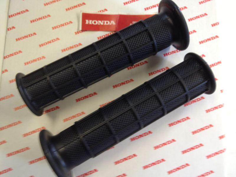 Honda atc200 atc200x atc250 trx250 trx300 trx400 big red handlebar hand grips