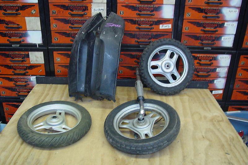 Honda spree tires and front plastic