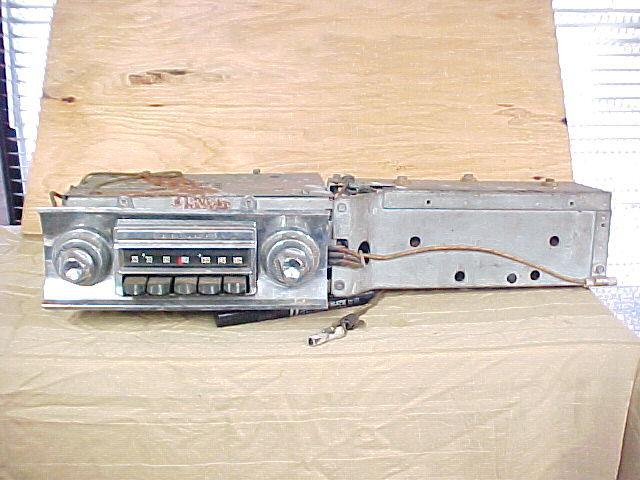 57 oldsmobile 88 98 holiday am radio