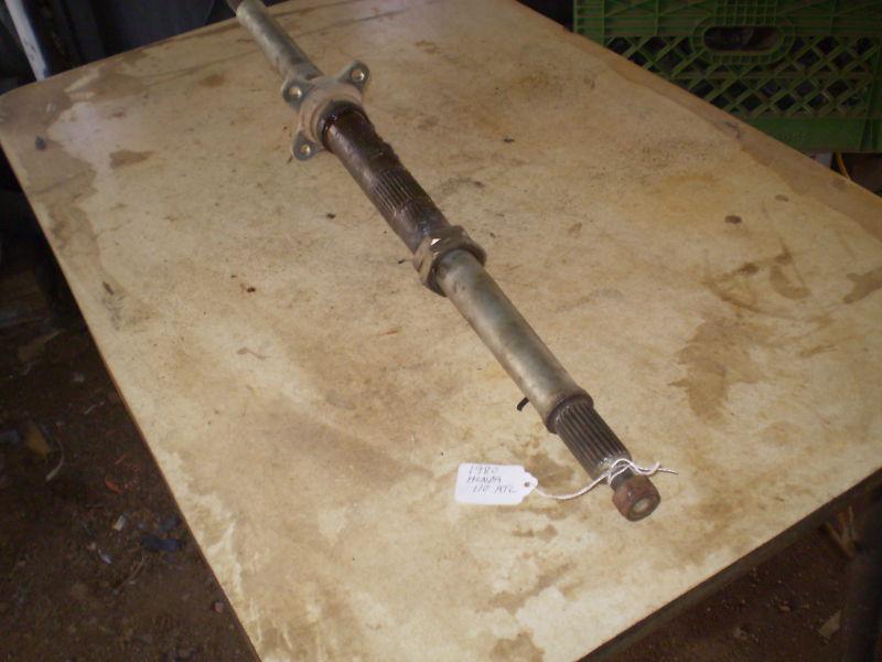 Honda atc 1980 110 atc rear axel   assembly