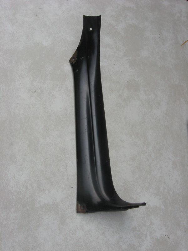 1955-1957 chevy 150/210 2 door/4 door sedan vertical pillar left garnish molding