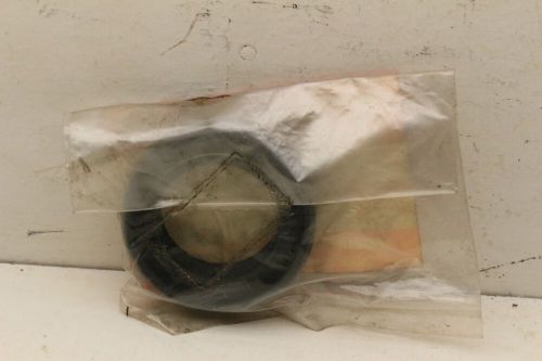 Genuine oem nos suzuki outboard drive shaft oil seal 09289-24001