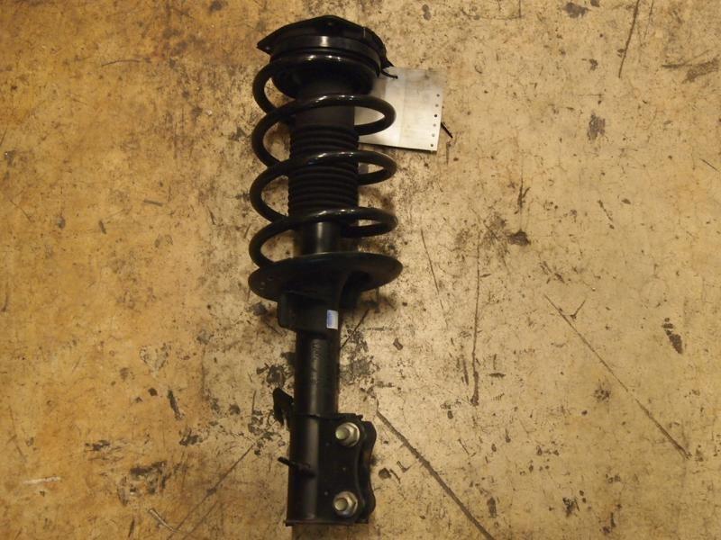 07 08 09 10 11 12 nissan sentra right strut front 2.5 liter automatic cvt