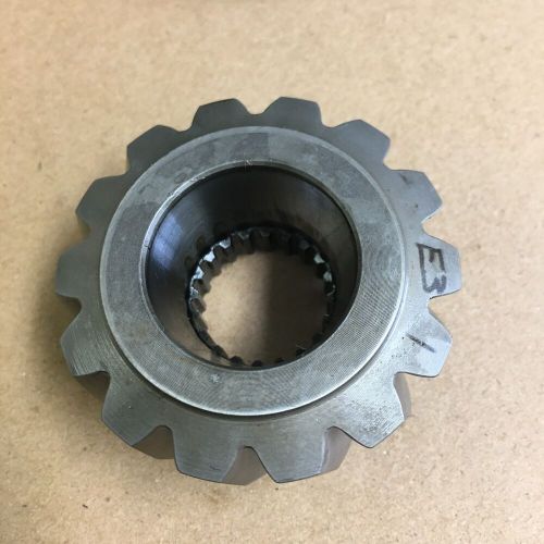 Honda bf135 bf150 outboard lower unit gears forward reverse pinion 41131-zy6-000