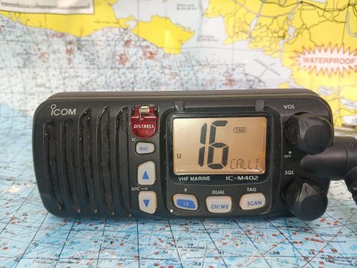 Boaters&#039; resale shop of tx 2409 0745.01 icom radio ic-m402 w bad ram mic input