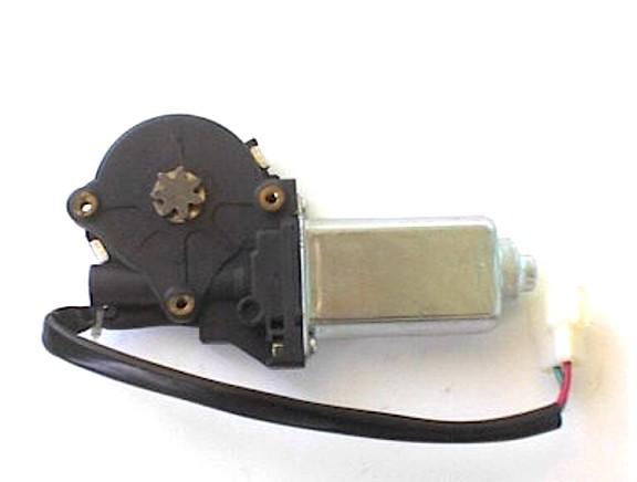 Window lift motor front right toyota 4runner (95-90)  toyota corolla (97-93) 