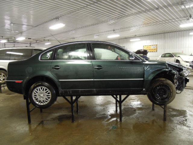 2004 volkswagen passat 82080 miles rear or back door right