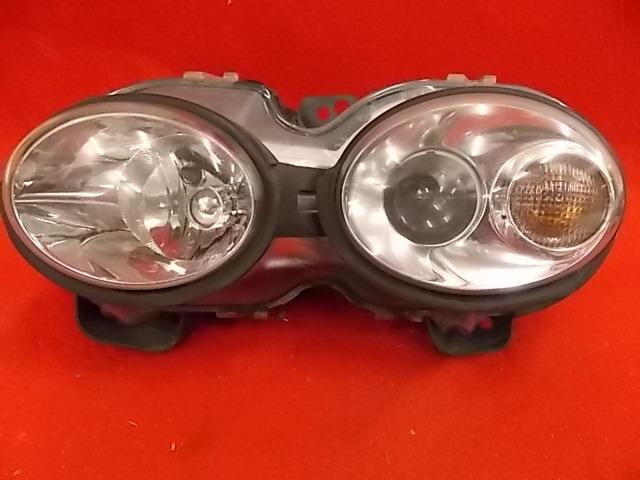 Jaguar x type head light assembly drivers side good cosmetic condition