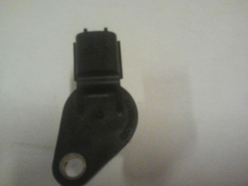 1998 nissan maxima and infiniti camshaft postion sensor