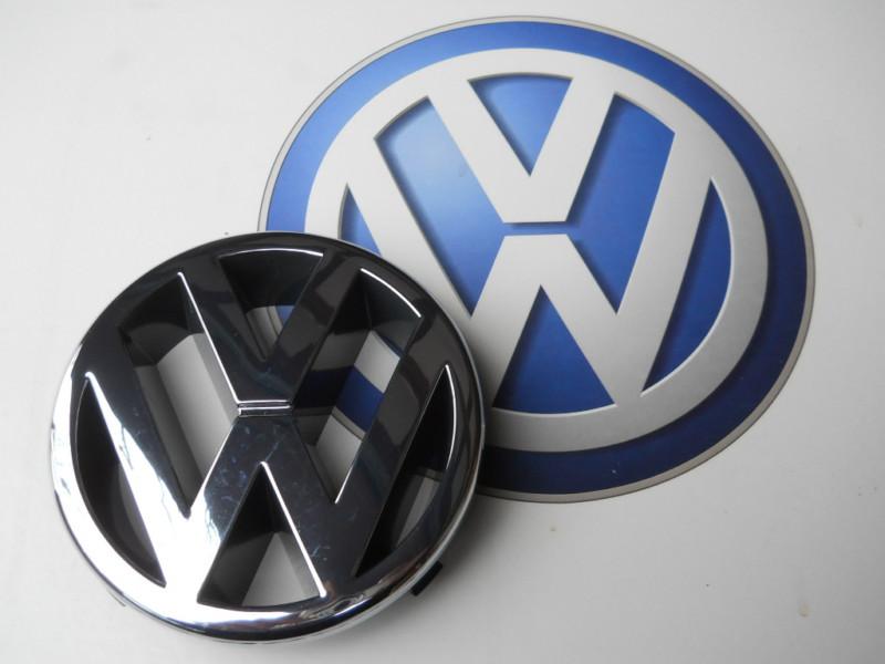 Oem 1998-2001 vw passat / eurovan front grill vw emblem badge 3bo 853 601 fdy