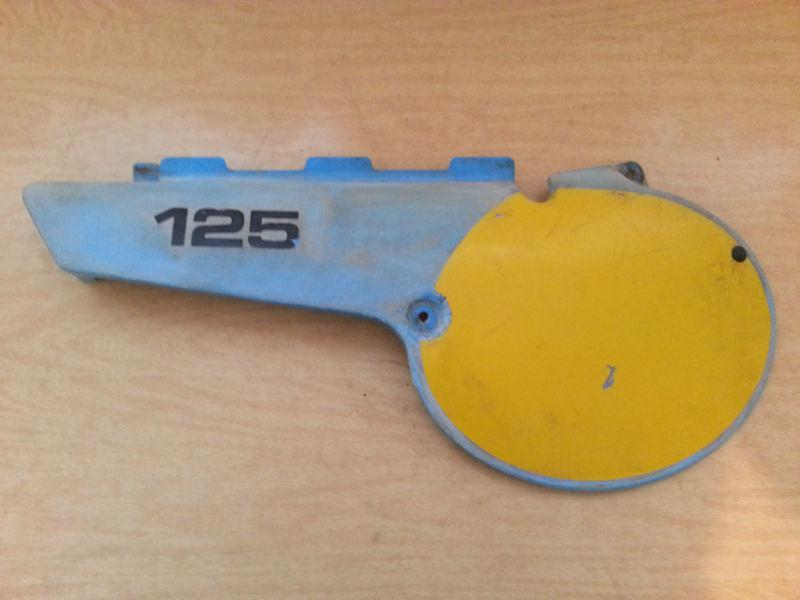 Yamaha it125 it 125 left side cover  1980 81 82 it175 it250