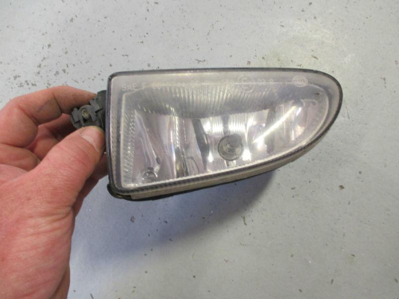 Right fog light 01,02,03,04,05 pt cruiser