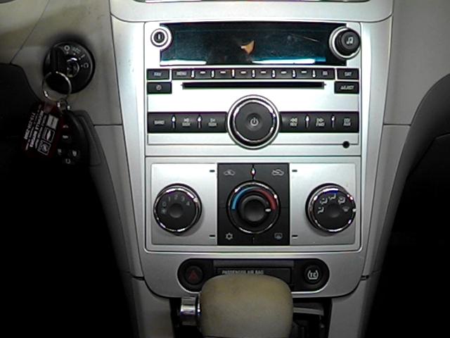 2009 chevy malibu radio trim dash bezel 2605448