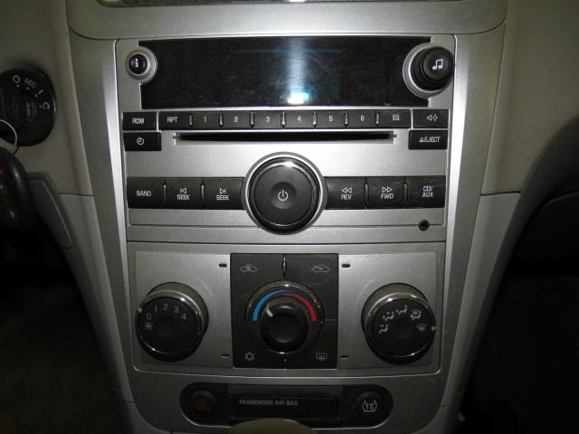 2011 chevy malibu radio trim dash bezel 2573685