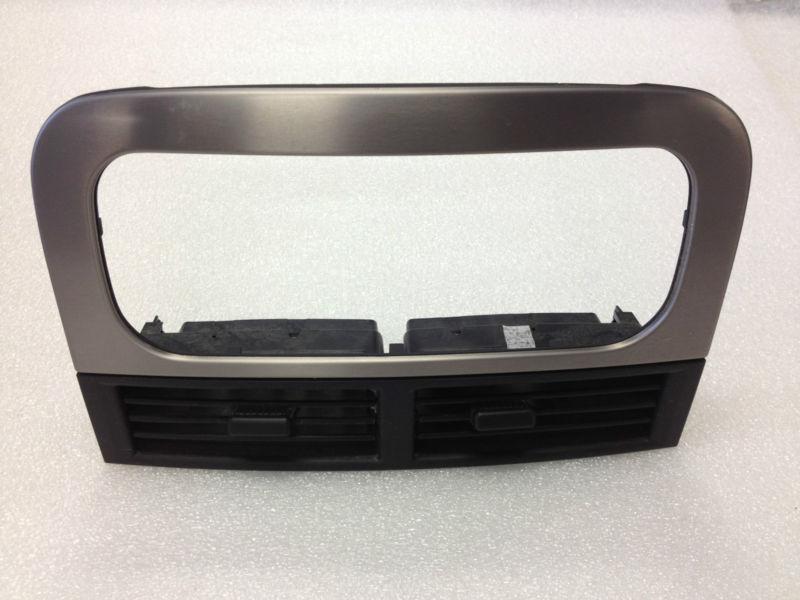 1999 2004 jeep grand cherokee ac vent radio trim bezel oem 