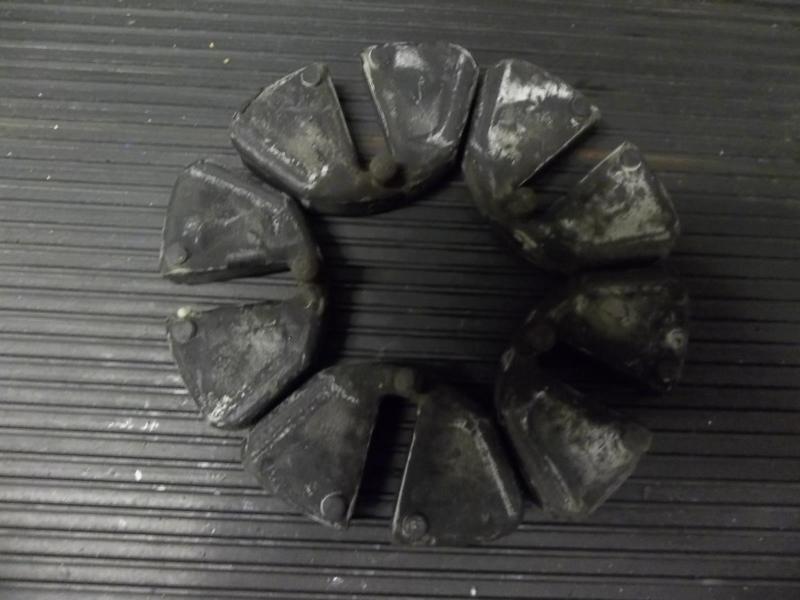 02 suzuki bandit 600 s - rear sprocket hub cushions