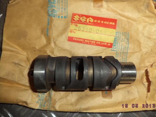 Gn125 1983-1997 cam, gear shifting new  nos-suzuki-parts.com