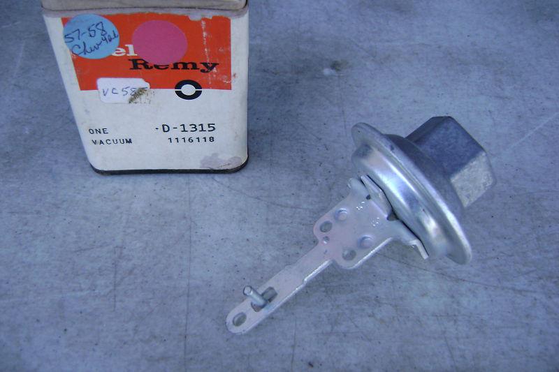 Delco remy d1315 vacuum advance control 1957-58 chevrolet 8 cyl  1116118   nos 