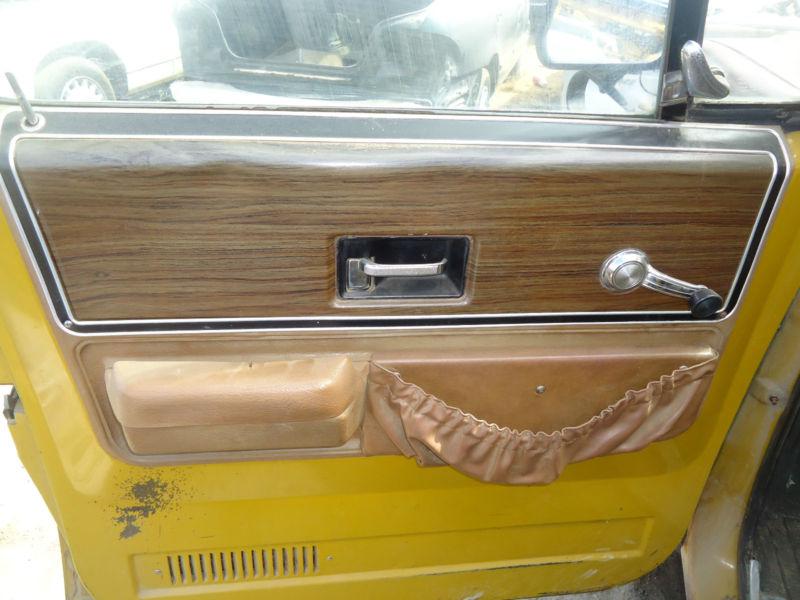 Driver door panel tan 74 chevy cheyenne 20 camper special pick up oem