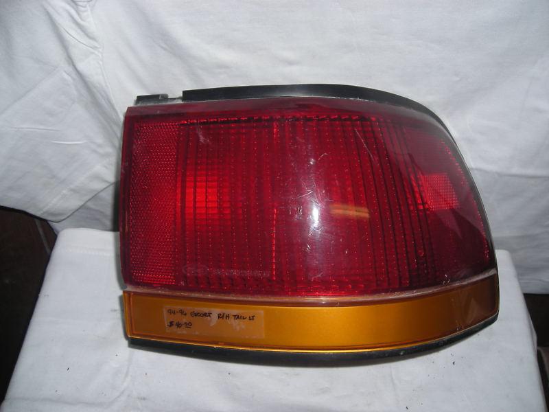 1994-1996 ford escort rh tail light