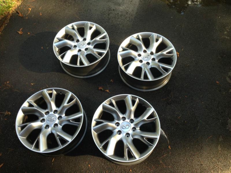 20" infiniti qx56 oem factory original wheels. no tires.