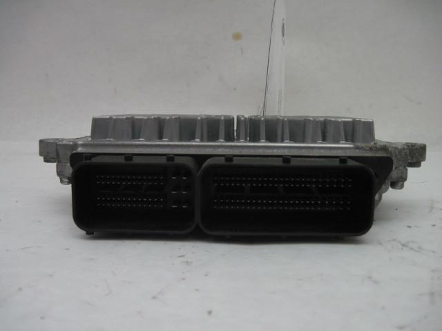 Ecu ecm computer volvo v40 s40 c30 2007 07 2008 08 2009 09 2010 10 279700-9300