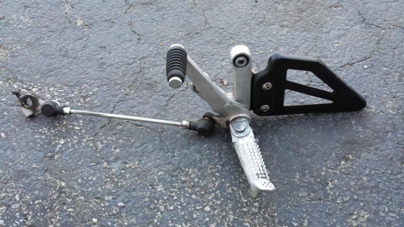 00 01 02 03 suzuki gsxr 600 750 1000 left rearset rear set foot peg shifter oem